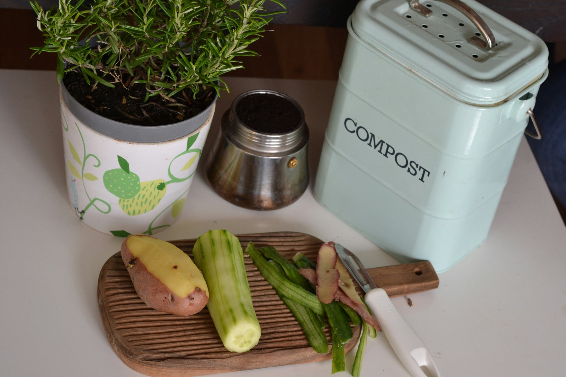 🌿 Zelf Compost Maken voor een Groene en Gezonde Tuin 🌿